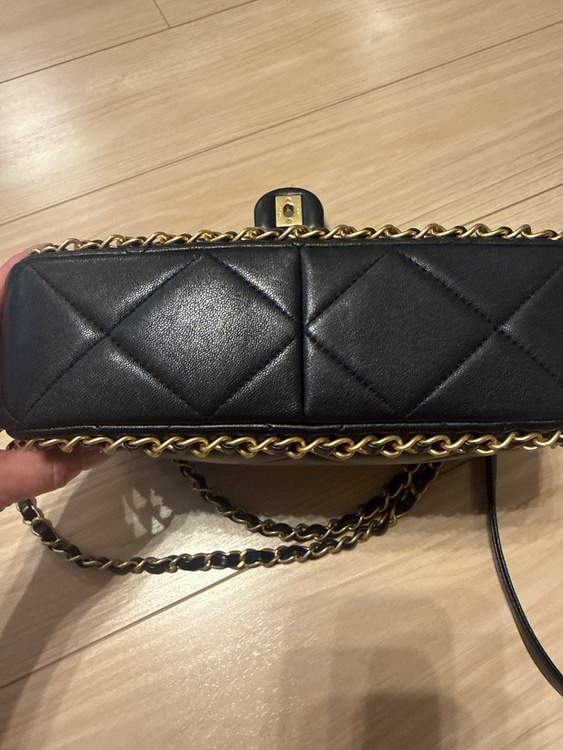 マトラッセチェーンショルダー（ブランドバッグ）の商品画像 - 査定依頼日：2026年2月15日 - 最高査定価格：820,000円