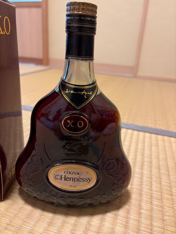 ヘネシーXO（お酒）の商品画像 - 査定依頼日：2026年8月27日 - 最高査定価格：18,000円