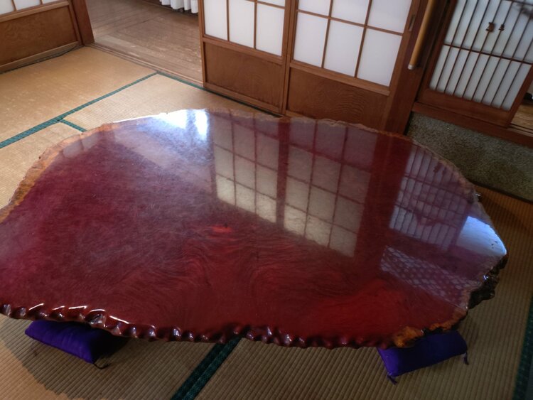 花梨　一枚板　座卓（美術品・骨董品）の商品画像 - 査定依頼日：2026年2月17日 - 最高査定価格：5,000円