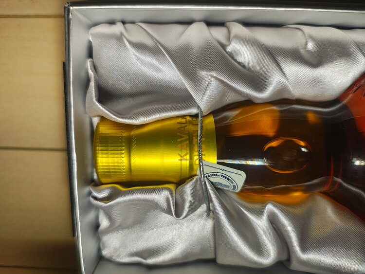 KAVALAN ex-BOURBON OAK（お酒）の商品画像 - 査定依頼日：2026年10月4日 - 最高査定価格：10,000円