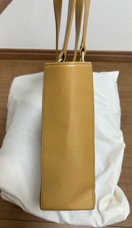 チョコバー ココマーク ショルダーバッグ（ブランドバッグ）の商品画像 - 査定依頼日：2025年9月21日 - 最高査定価格：150,000円