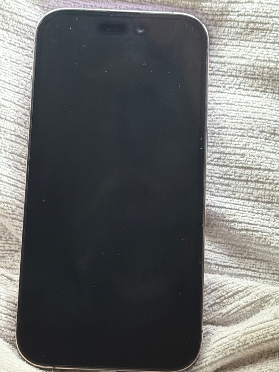 iPhone iPhone 14 Pro 256GB au（スマホ）の商品画像 - 査定依頼日：2026年9月16日 - 最高査定価格：65,000円