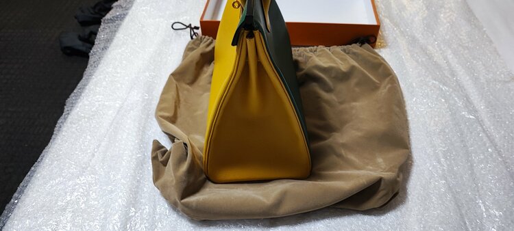 エルメス エルメス(その他) （ブランドバッグ）の商品画像 - 査定依頼日：2025年12月8日 - 最高査定価格：1,000,000円