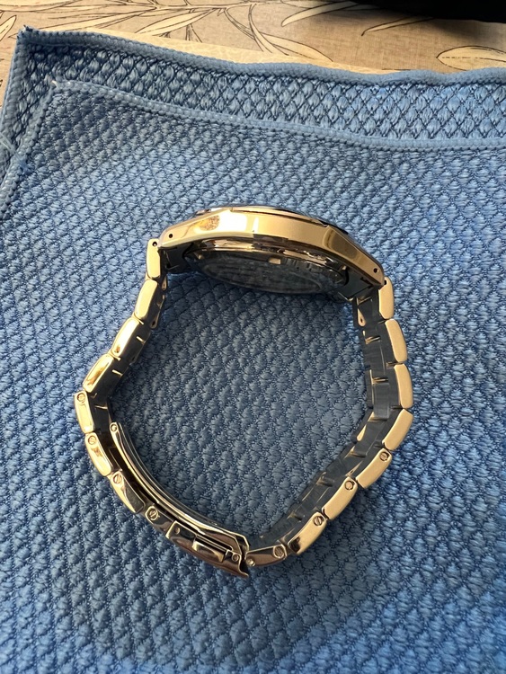 SBGA105（高級時計）の商品画像 - 査定依頼日：2025年8月23日 - 最高査定価格：420,000円