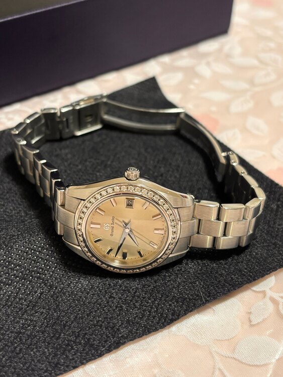 セイコー グランドセイコー STGF36（高級時計）の商品画像 - 査定依頼日：2025年3月26日 - 最高査定価格：300,000円