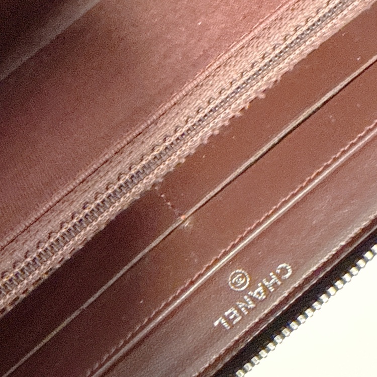 長財布（古着・ファッション）の商品画像 - 査定依頼日：2025年10月24日 - 最高査定価格：60,000円