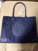 トリーバーチ エラトートバッグ ラージ（ブランドバッグ）の商品画像 - 査定依頼日：2025年10月30日 - 最高査定価格：3,000円