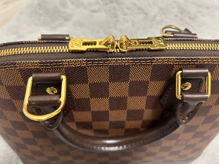 ルイヴィトン アルマ （ブランドバッグ）の商品画像 - 査定依頼日：2025年9月14日 - 最高査定価格：140,000円