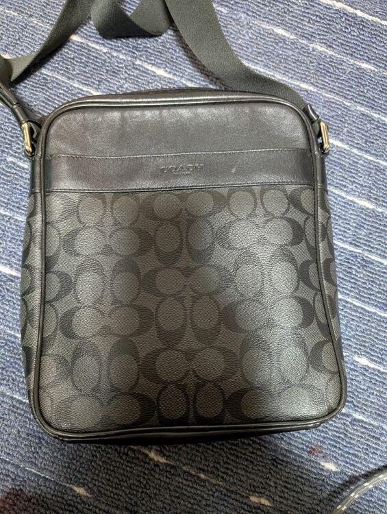 その他 コーチ （ブランドバッグ）の商品画像 - 査定依頼日：2025年11月11日 - 最高査定価格：3,000円