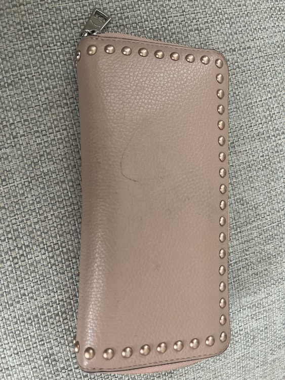 COACH 財布（ブランド財布・小物）の商品画像 - 査定依頼日：2021年7月16日 - 最高査定価格：4,000円