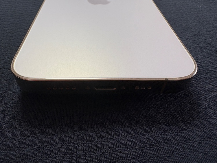iPhone iPhone 13 Pro 256GB 楽天モバイル（スマホ）の商品画像 - 査定依頼日：2026年6月17日 - 最高査定価格：55,000円