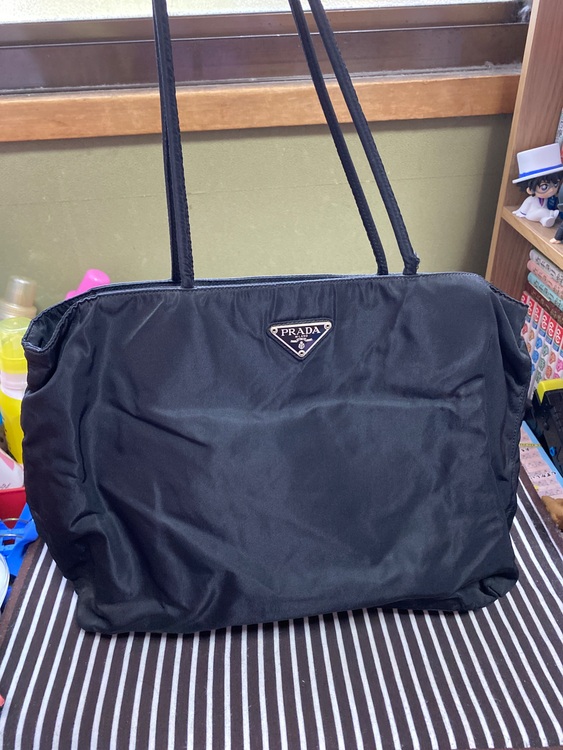 B4681 MATERIALE TESSUTO CITY COLORE NERO（ブランドバッグ）の商品画像 - 査定依頼日：2025年8月31日 - 最高査定価格：13,000円