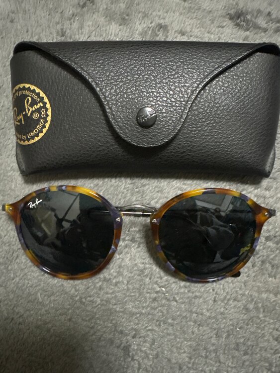 レイバン　サングラス（古着・ファッション）の商品画像 - 査定依頼日：2025年2月17日 - 最高査定価格：3,000円