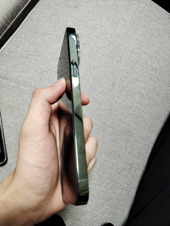 iPhone 13 Pro Max 512GB SIMフリー（スマホ）の商品画像 - 査定依頼日：2024年4月29日 - 最高査定価格：82,000円