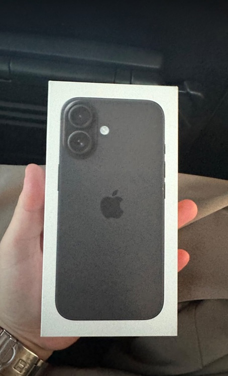 Iphone（スマホ）の商品画像 - 査定依頼日：2025年9月1日 - 最高査定価格：100,000円