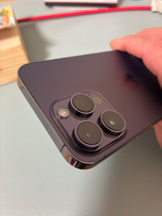 iPhone 14 Pro Max 256GB SIMフリー（スマホ）の商品画像 - 査定依頼日：2026年3月21日 - 最高査定価格：77,000円