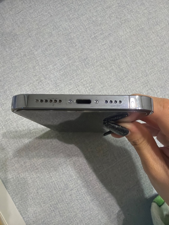 iPhone13Pro MAX（スマホ）の商品画像 - 査定依頼日：2026年1月27日 - 最高査定価格：54,000円