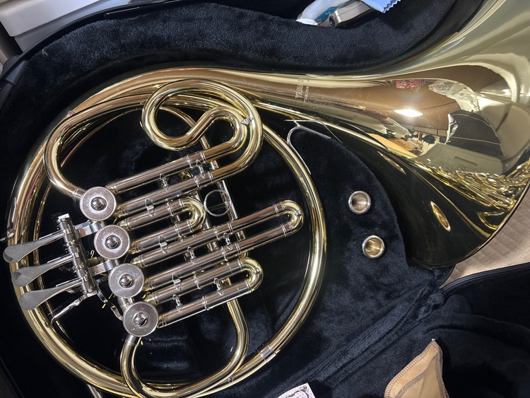 ホルン　　YAMAHA YHR-322II（ピアノ・楽器・PA機材）の商品画像 - 査定依頼日：2026年5月12日 - 最高査定価格：57,000円