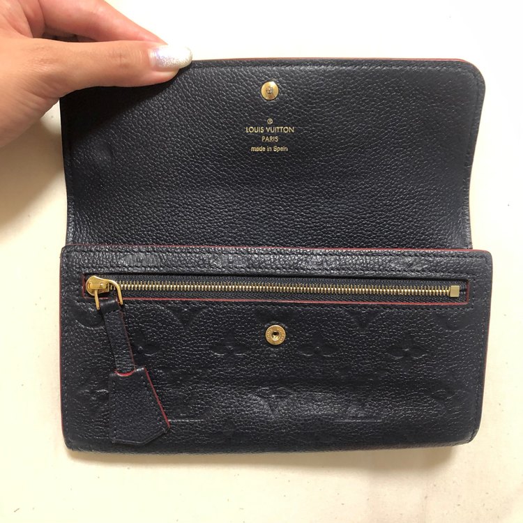 ポンヌフ（ブランド財布・小物）の商品画像 - 査定依頼日：2022年8月31日 - 最高査定価格：23,000円