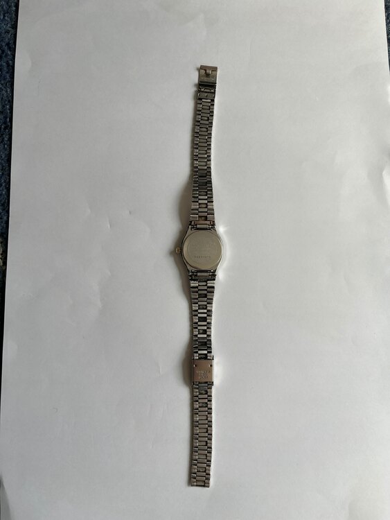 RADO（高級時計）の商品画像 - 査定依頼日：2025年4月16日 - 最高査定価格：2,000円