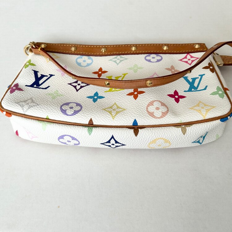 ルイヴィトン マルチカラー （ブランドバッグ）の商品画像 - 査定依頼日：2025年1月13日 - 最高査定価格：60,000円