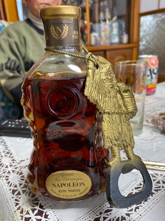 ブランデー レミーマルタン （お酒）の商品画像 - 査定依頼日：2026年2月28日 - 最高査定価格：10,000円