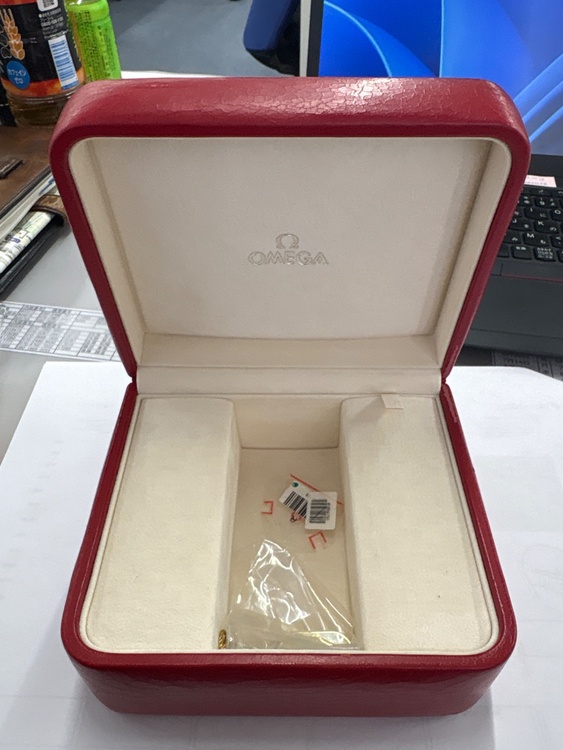 オメガ スピードマスター （高級時計）の商品画像 - 査定依頼日：2026年3月11日 - 最高査定価格：380,000円