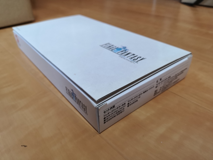 ワンダースワンカラー本体 FF同梱版 （ゲーム機本体・ゲームソフト）の商品画像 - 査定依頼日：2021年4月10日 - 最高査定価格：2,000円