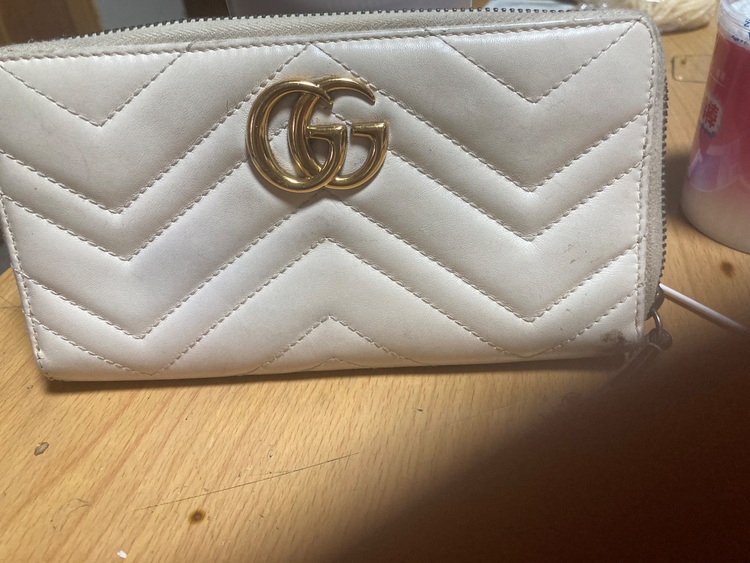 わからない！（ブランド財布・小物）の商品画像 - 査定依頼日：2025年11月20日 - 最高査定価格：12,000円