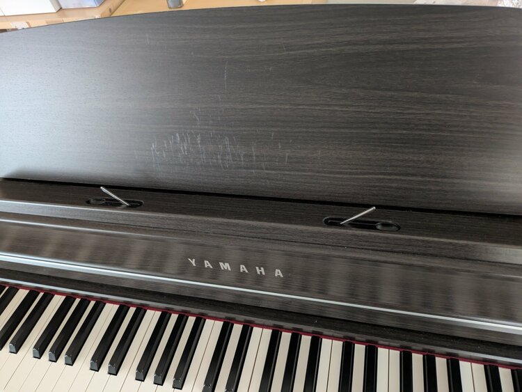 クラビノーバ CLP-645DW（ピアノ・楽器・PA機材）の商品画像 - 査定依頼日：2026年7月13日 - 最高査定価格：25,000円