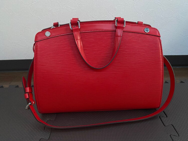 ルイヴィトン エピ （ブランドバッグ）の商品画像 - 査定依頼日：2025年5月18日 - 最高査定価格：40,000円