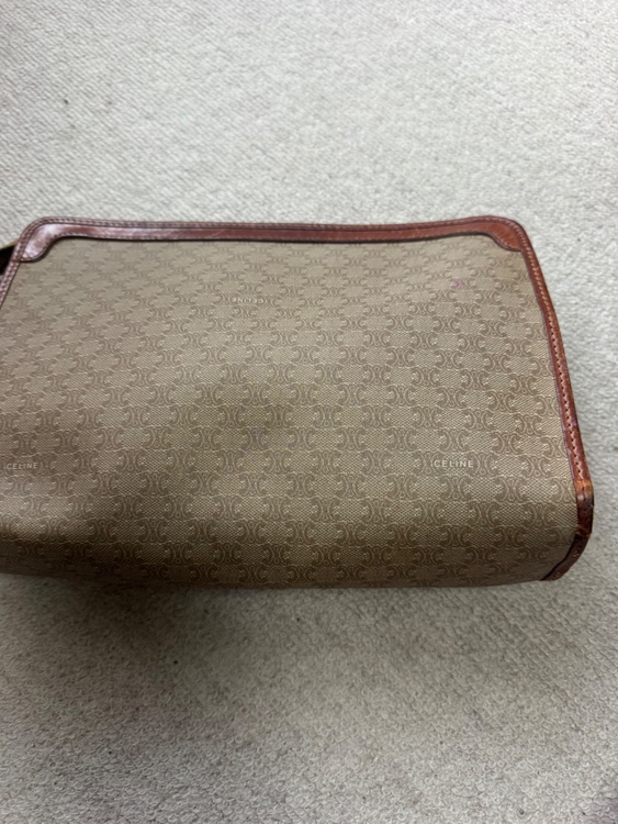 セリーヌ　バック（ブランドバッグ）の商品画像 - 査定依頼日：2026年1月11日 - 最高査定価格：5,000円