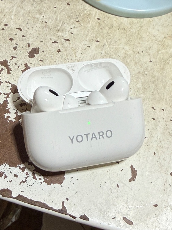 AirPodsPro(第2世代)（オーディオ・スピーカー）の商品画像 - 査定依頼日：2026年3月17日 - 最高査定価格：100,000円