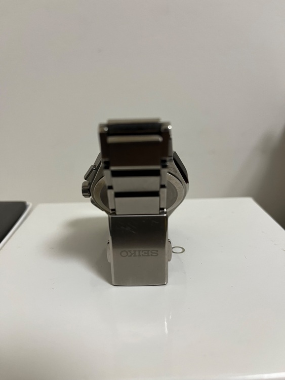 セイコー その他 査定お願いします。 セイコーアストロンあすて SBXY037美品 箱、説明書一式あります。（高級時計）の商品画像 - 査定依頼日：2025年9月12日 - 最高査定価格：50,000円