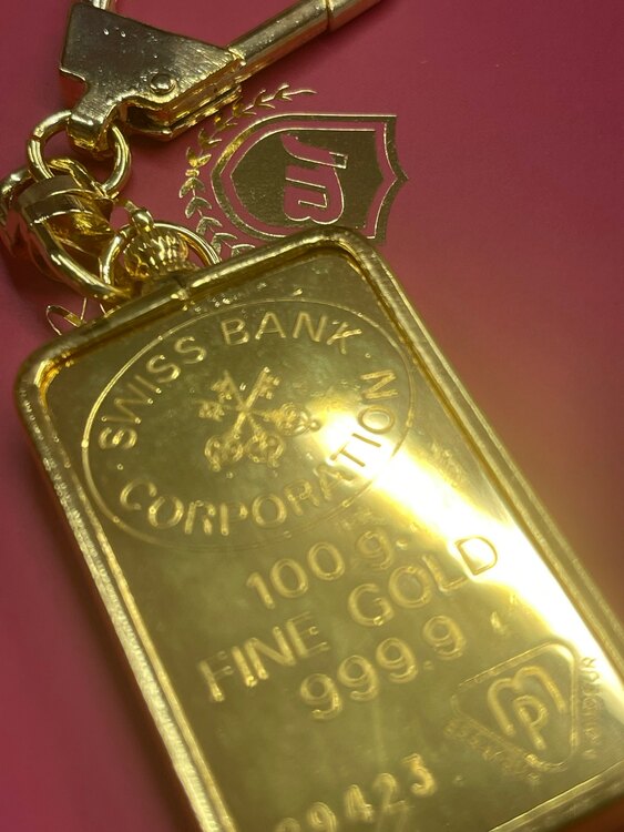 スイス銀行100グラムインゴット（金・貴金属）の商品画像 - 査定依頼日：2025年5月4日 - 最高査定価格：1,568,400円