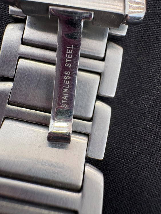 カルティエ タンク （高級時計）の商品画像 - 査定依頼日：2026年2月14日 - 最高査定価格：420,000円