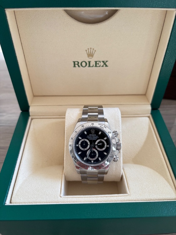 ロレックス デイトナ 116520（高級時計）の商品画像 - 査定依頼日：2026年1月10日 - 最高査定価格：3,700,000円