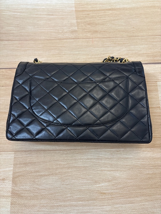 CHANEL マトラッセ　ショルダーバッグ（ブランドバッグ）の商品画像 - 査定依頼日：2026年9月28日 - 最高査定価格：250,000円