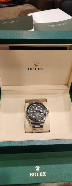 Rolex 226627（高級時計）の商品画像 - 査定依頼日：2025年6月12日 - 最高査定価格：3,700,000円