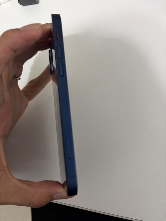 iPhone 12 256GB SIMフリー（スマホ）の商品画像 - 査定依頼日：2026年3月5日 - 最高査定価格：29,000円