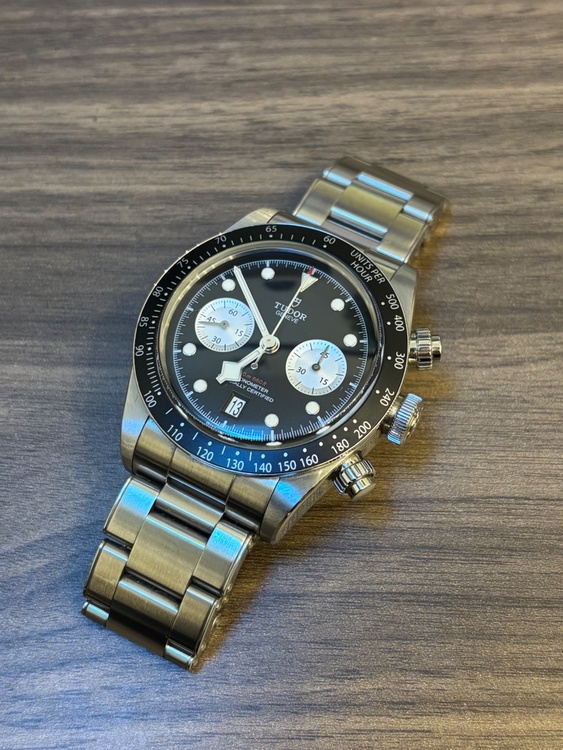 チューダー ブラックベイ （高級時計）の商品画像 - 査定依頼日：2026年1月24日 - 最高査定価格：530,000円