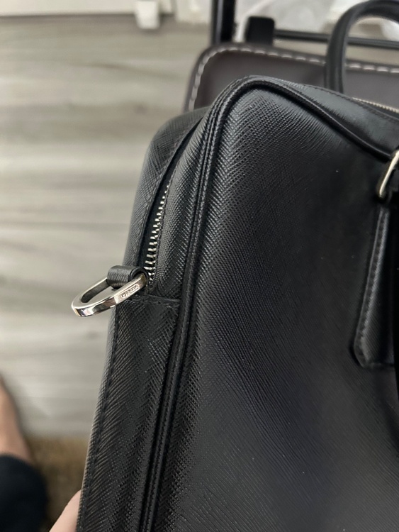 プラダ  （ブランドバッグ）の商品画像 - 査定依頼日：2026年2月8日 - 最高査定価格：50,000円