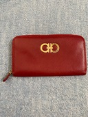 フェラガモ  （ブランドバッグ）の商品画像 - 査定依頼日：2025年9月25日 - 最高査定価格：5,000円