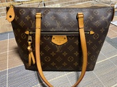 ルイヴィトン モノグラム （ブランドバッグ）の商品画像 - 査定依頼日：2026年1月30日 - 最高査定価格：100,000円