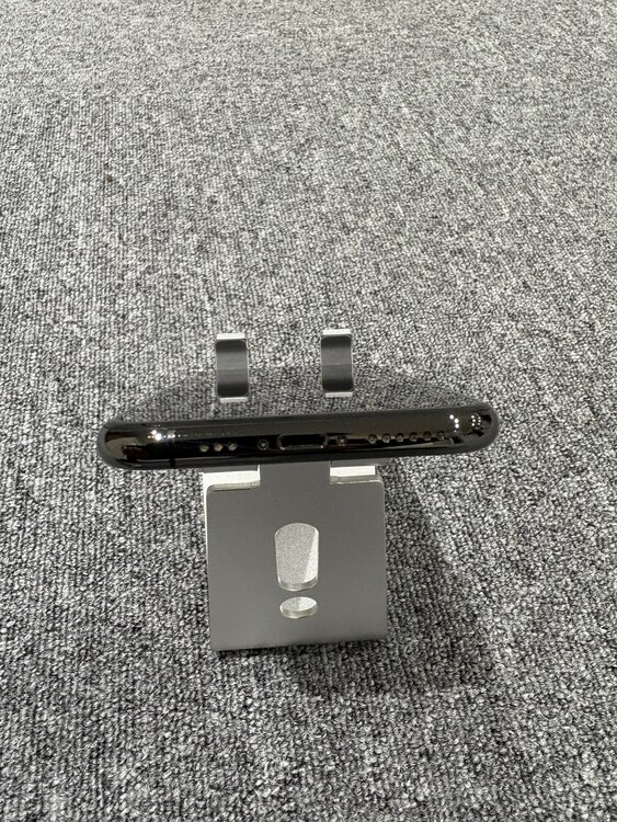 iPhone11pro（スマホ）の商品画像 - 査定依頼日：2025年2月5日 - 最高査定価格：39,000円