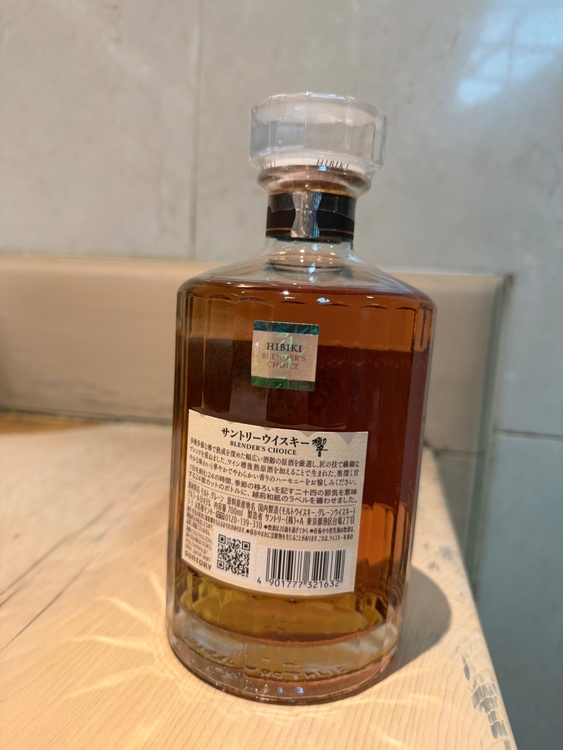 響ブレンダーズチョイス（お酒）の商品画像 - 査定依頼日：2025年12月14日 - 最高査定価格：12,000円