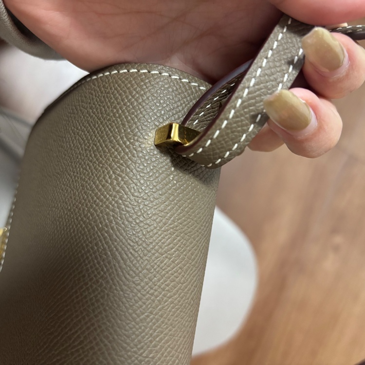 コンスタンスミニ（ブランドバッグ）の商品画像 - 査定依頼日：2026年1月4日 - 最高査定価格：1,500,000円