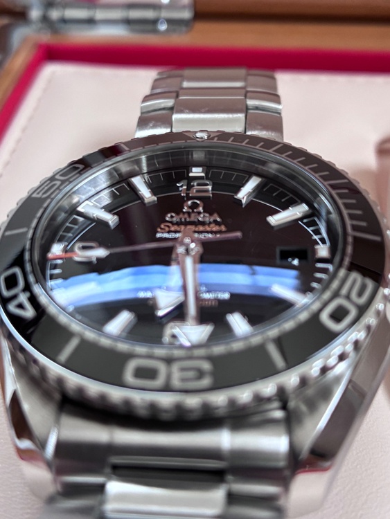 オメガ シーマスター 215.30.40.20.01.001（高級時計）の商品画像 - 査定依頼日：2025年12月17日 - 最高査定価格：580,000円