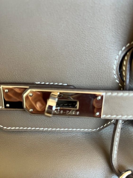 エルメス バーキン （ブランドバッグ）の商品画像 - 査定依頼日：2026年4月8日 - 最高査定価格：1,600,000円