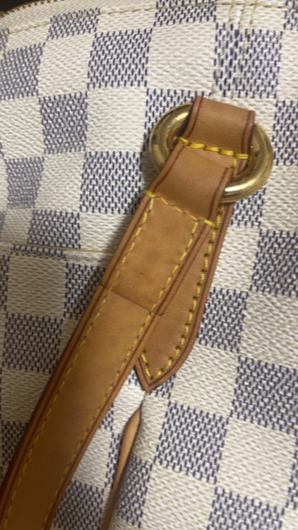 ダミエアズール（ブランドバッグ）の商品画像 - 査定依頼日：2025年12月28日 - 最高査定価格：50,000円